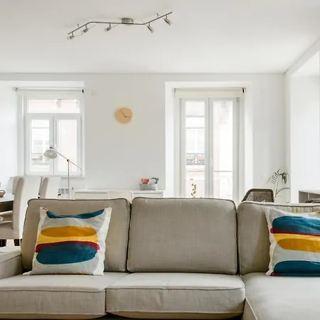 Spacious Modern Flat In The Estrela District With Parking アパート *